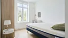 Room for rent, Lille, Hauts-de-France, &lt;span class=&quot;blurred street&quot; onclick=&quot;ProcessAdRequest(11704431)&quot;&gt;&lt;span class=&quot;hint&quot;&gt;See streetname&lt;/span&gt;[xxxxxxxxxxxxx]&lt;/span&gt;