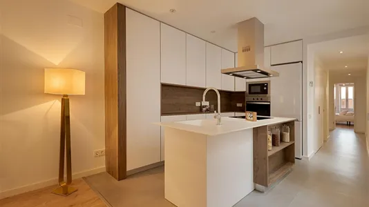 Apartments in Barcelona Ciutat Vella - photo 5