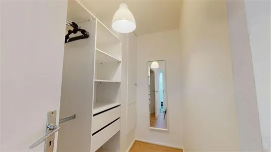 Rooms in Lyon - photo 4