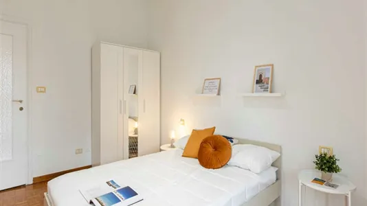 Rooms in Milano Zona 1 - Centro storico - photo 1