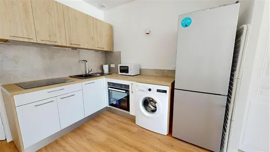 Apartments in Lyon - photo 7