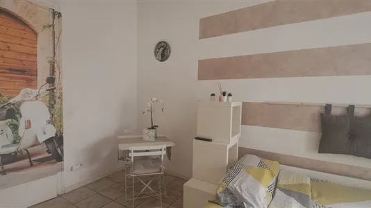 Apartments in Turin - photo 4