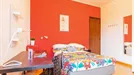 Room for rent, Padua, Veneto, &lt;span class=&quot;blurred street&quot; onclick=&quot;ProcessAdRequest(13344933)&quot;&gt;&lt;span class=&quot;hint&quot;&gt;See streetname&lt;/span&gt;[xxxxxxxxxxxxx]&lt;/span&gt;