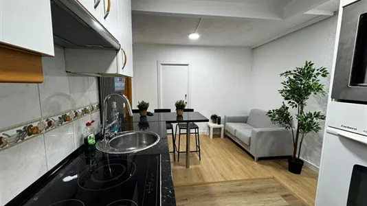 Rooms in Madrid Moratalaz - photo 9