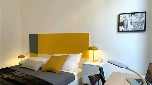 Apartments in Milano Zona 8 - Fiera, Gallaratese, Quarto Oggiaro - photo 8