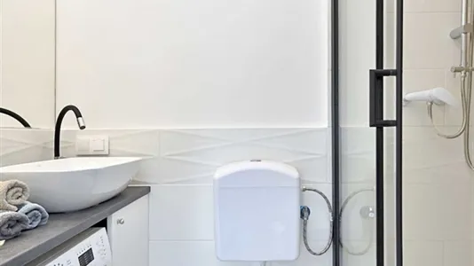 Apartments in Łódź - photo 10