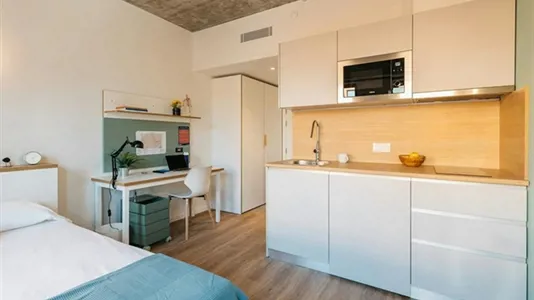 Apartments in Barcelona Sant Martí - photo 2