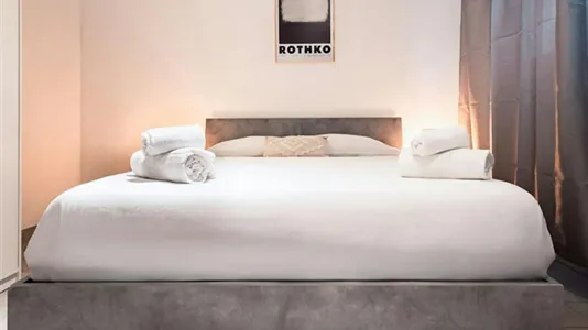 Apartments in Turin - photo 4