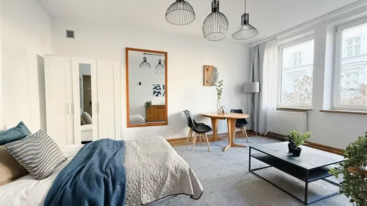 Rooms in Location is not specified - photo 1