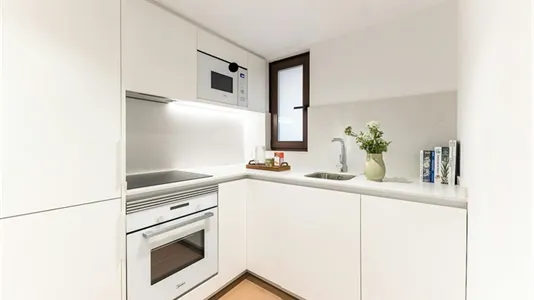 Apartments in Barcelona Ciutat Vella - photo 8