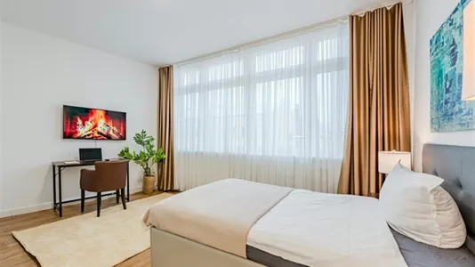 Apartments in Berlin Mitte - photo 4