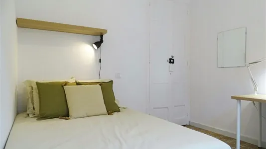 Rooms in Barcelona Sant Martí - photo 6
