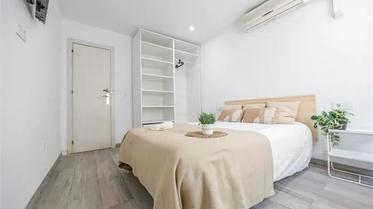Rooms in Tavernes Blanques - photo 3