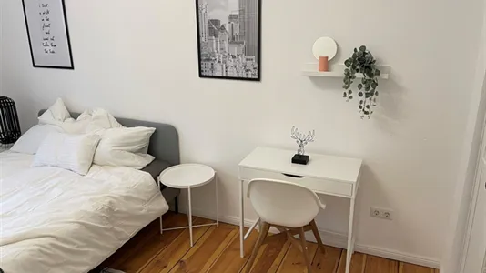 Apartments in Berlin Mitte - photo 9