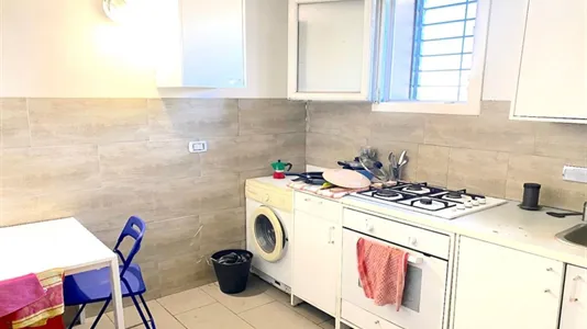 Rooms in Roma Municipio VI – Roma Delle Torri - photo 7