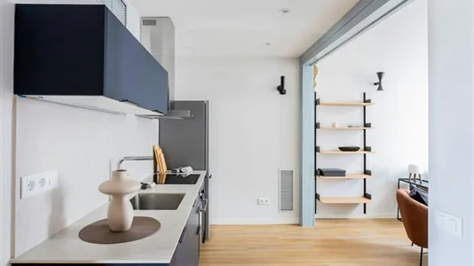 Apartments in Barcelona Ciutat Vella - photo 7