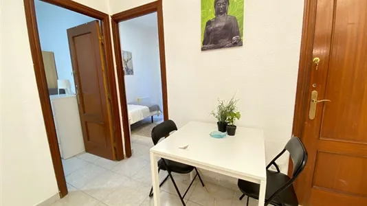 Rooms in Madrid Centro - photo 6