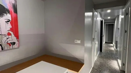 Rooms in Valencia Algirós - photo 9