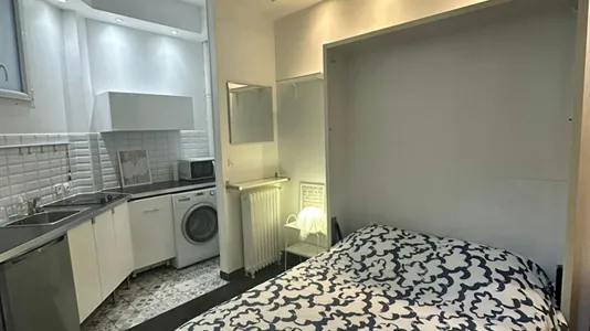 Apartments in Paris 18ème arrondissement - Montmartre - photo 4