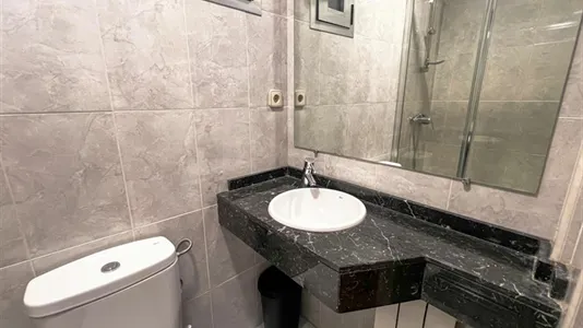 Rooms in Madrid Moncloa-Aravaca - photo 6