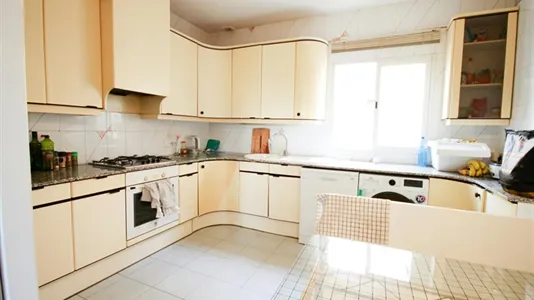 Rooms in Barcelona Eixample - photo 6