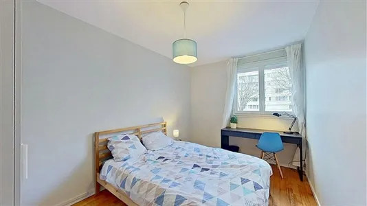 Rooms in Caen - photo 4