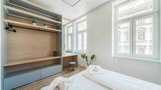 Apartments in Wien Penzing - photo 2