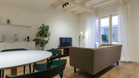 Apartments in Barcelona Ciutat Vella - photo 5