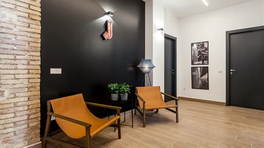 Rooms in el Camí de Vera - photo 9