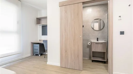 Rooms in Getafe - photo 7