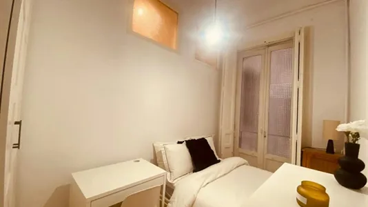 Rooms in Madrid Salamanca - photo 4