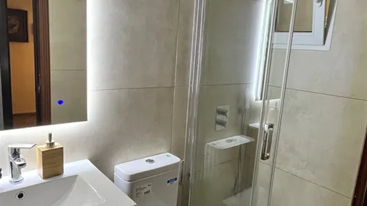 Rooms in Barcelona Sants-Montjuïc - photo 6