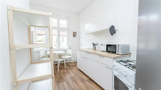 Rooms in Berlin Friedrichshain-Kreuzberg - photo 10