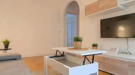 Rooms in Madrid Chamberí - photo 6