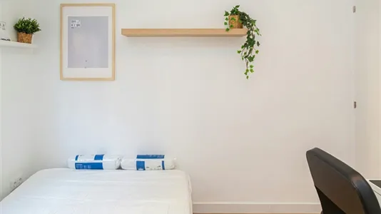 Rooms in Zaragoza - photo 4