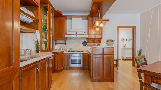 Rooms in Padua - photo 1