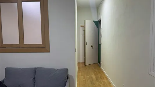 Apartments in Madrid Centro - photo 2