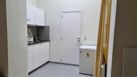 Rooms in Stad Brussel - photo 5