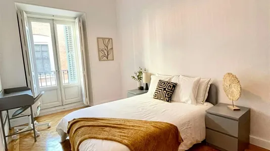 Rooms in Madrid Salamanca - photo 5