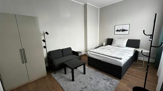 Rooms in Location is not specified - photo 1