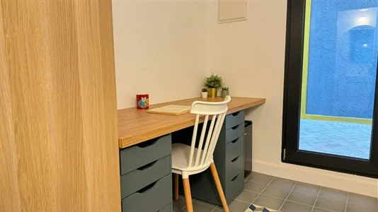 Rooms in Madrid San Blas - photo 3