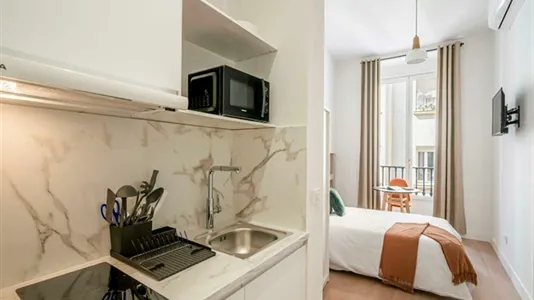 Rooms in Madrid Centro - photo 5