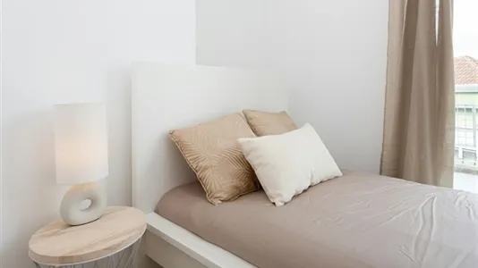 Rooms in Sintra - photo 4