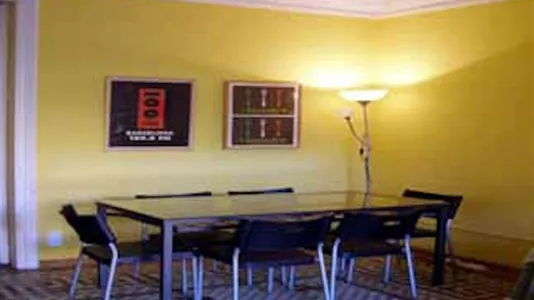 Rooms in Barcelona Eixample - photo 4