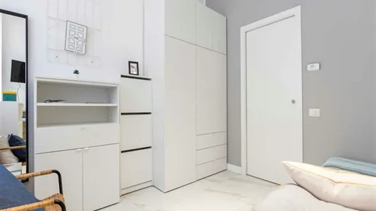 Rooms in Milano Zona 5 - Vigentino, Chiaravalle, Gratosoglio - photo 4