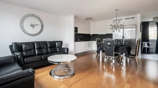 Houses in Södertälje - photo 3