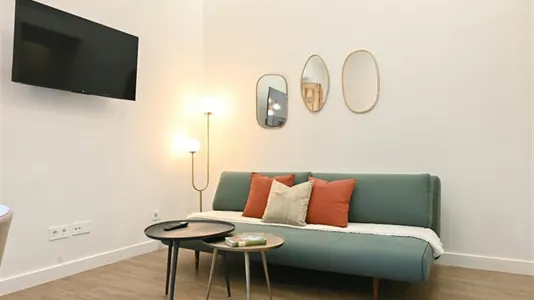 Apartments in Madrid Centro - photo 6