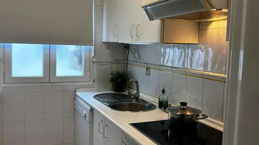 Rooms in Madrid Tetuán - photo 8