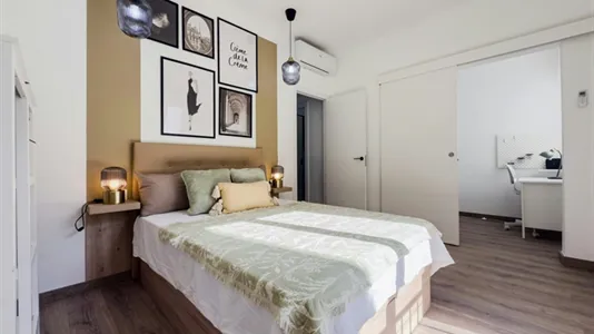 Apartments in Barcelona Ciutat Vella - photo 7