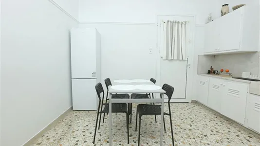 Rooms in Athens Akadimia Platonos - photo 8